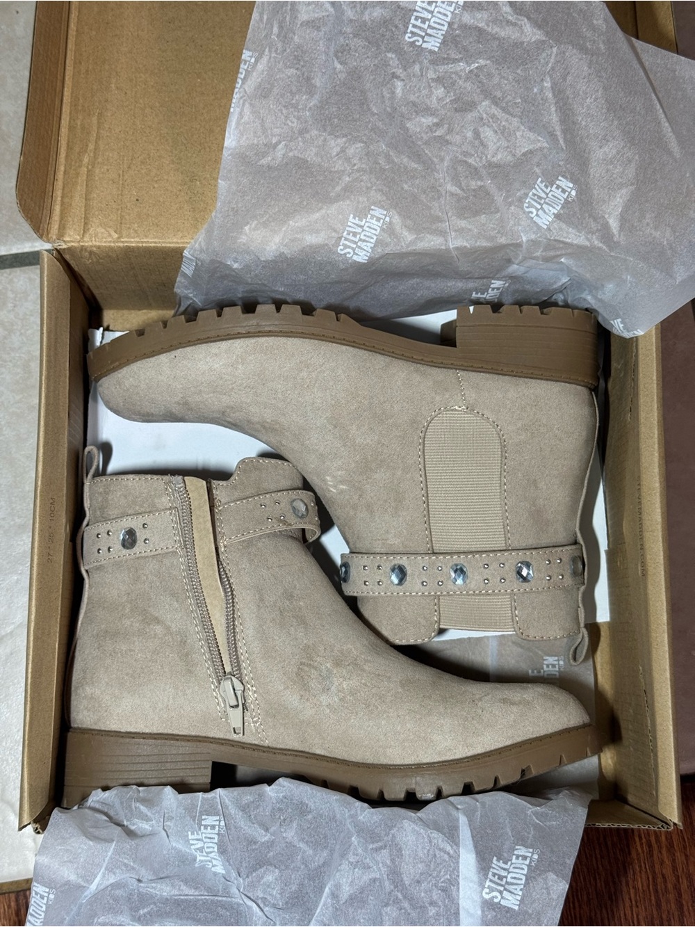 Steve Madden Kids Tan Boots Size 4 – New w/ Box, Never Worn